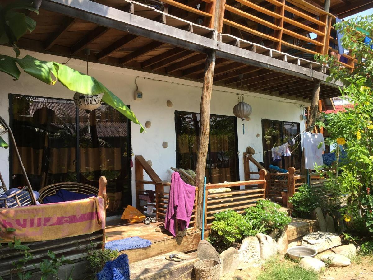 Beach House Cambodia Koh Rong Sanloem Exterior photo
