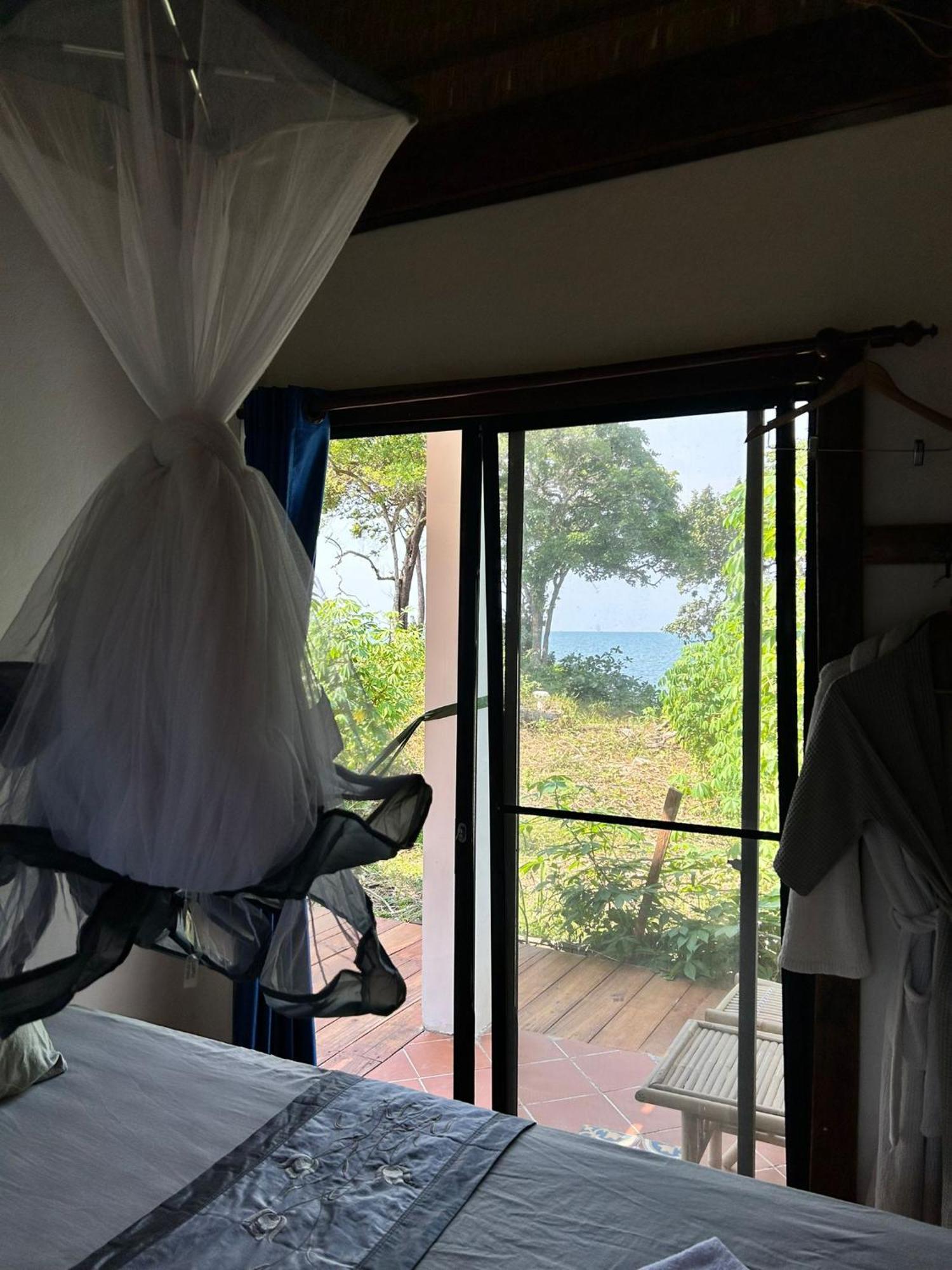 Beach House Cambodia Koh Rong Sanloem Exterior photo