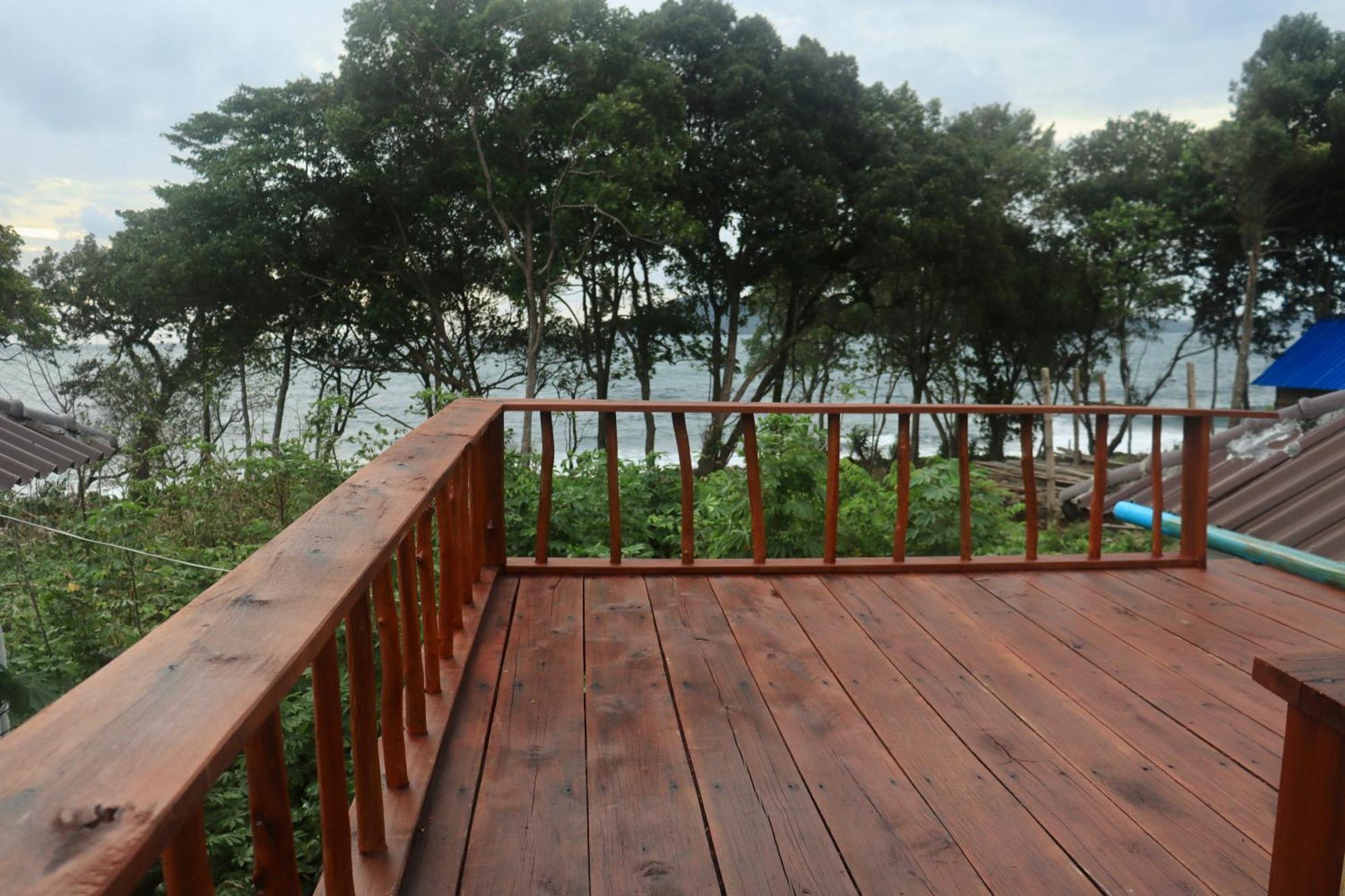 Beach House Cambodia Koh Rong Sanloem Exterior photo