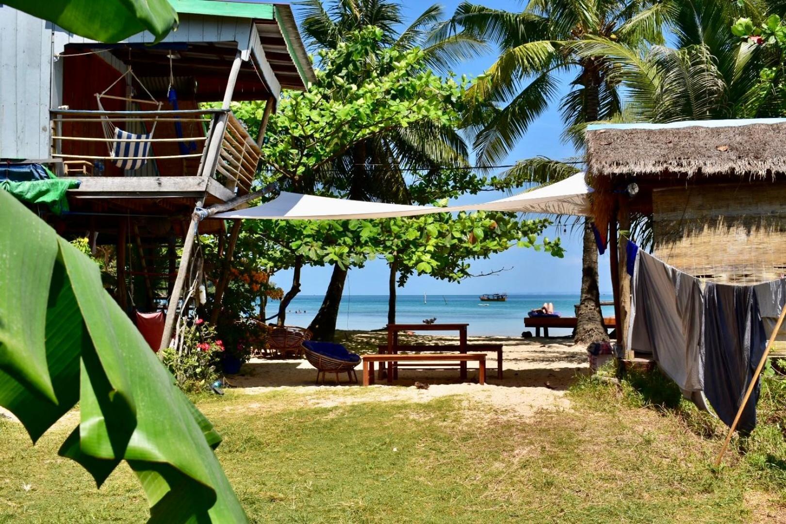 Beach House Cambodia Koh Rong Sanloem Exterior photo