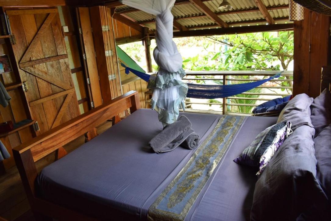 Beach House Cambodia Koh Rong Sanloem Exterior photo